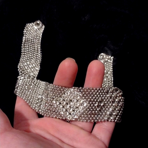 well tex 486 Accessories - Beautiful Liquid metal choker